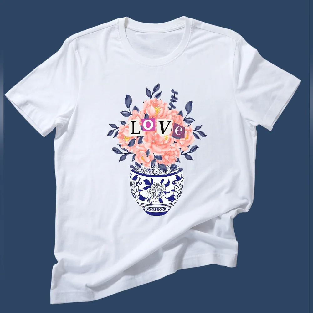 Short Sleeve Unisex Tee: Love​